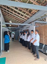 Briefing Pagi Pamong dan Staf, Lurah Sidoharjo Sampaikan Evaluasi dan Agenda Harian